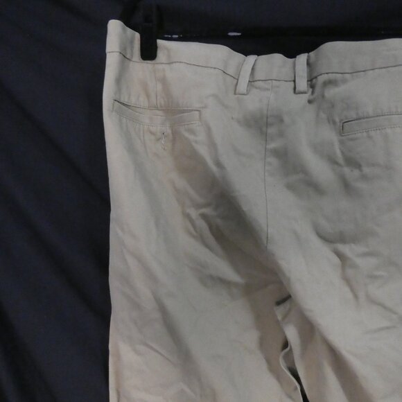 OLD NAVY - Classic Slim | 42 x 30 | Classic Khaki Straight Leg Pants - Picture 10 of 15